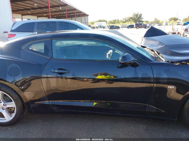 Chevrolet Camaro 1lt Image 2