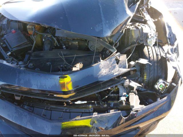 Chevrolet Camaro 1lt Image 17