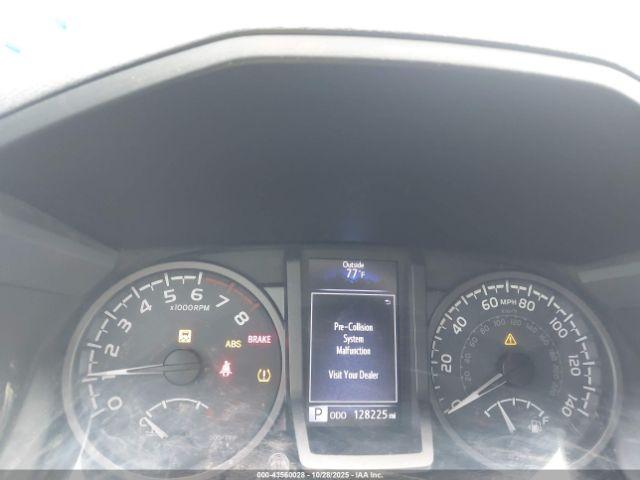 Toyota Tacoma Trd Off Road Image 8