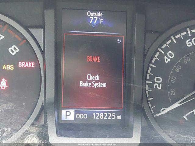 Toyota Tacoma Trd Off Road Image 9