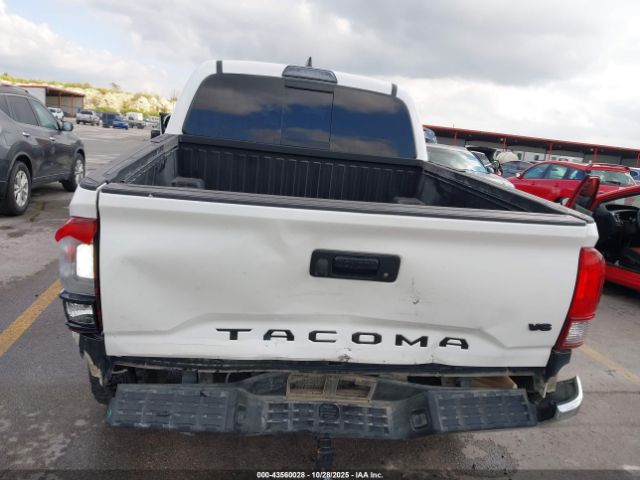 Toyota Tacoma Trd Off Road Image 12