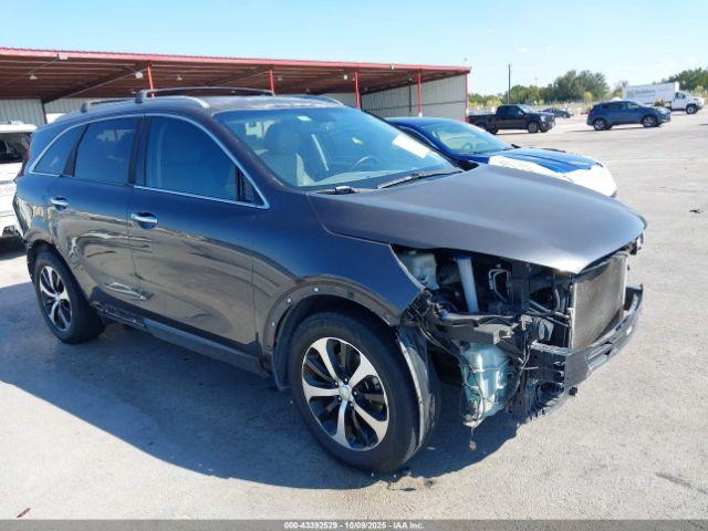  Salvage Kia Sorento