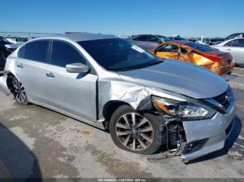  Salvage Nissan Altima