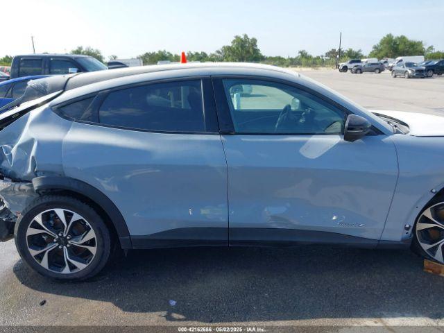 Ford Mustang Select Image 11