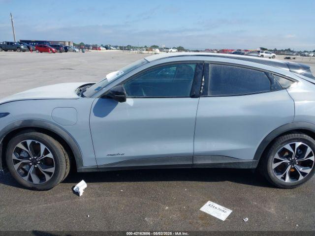 Ford Mustang Select Image 10