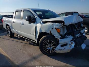  Salvage Nissan Titan