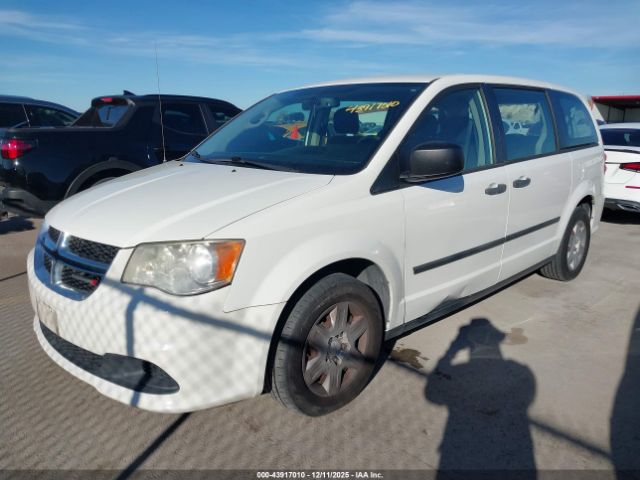 Dodge Grand Caravan Image 12