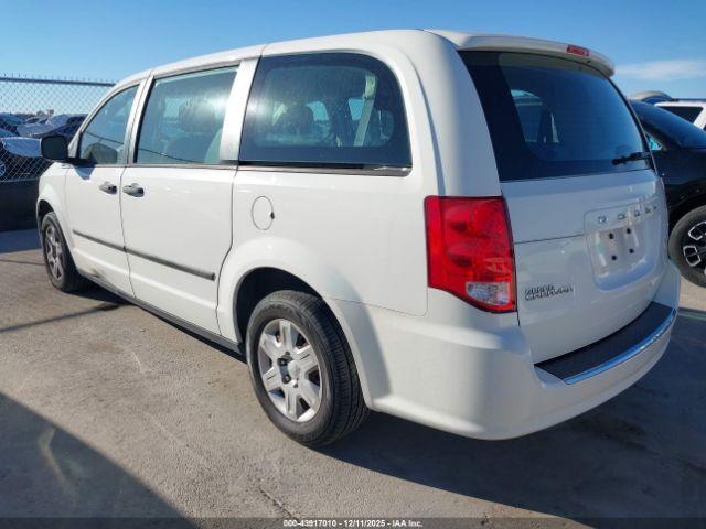 Dodge Grand Caravan Image 6