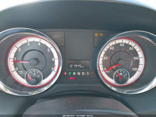 Dodge Grand Caravan Image 11