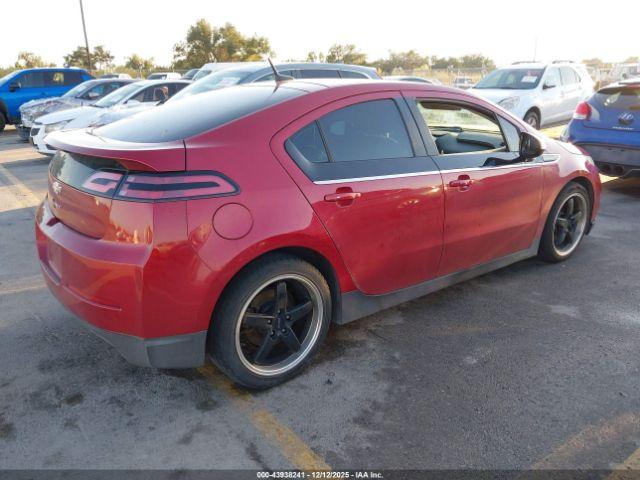 Chevrolet Volt Image 3