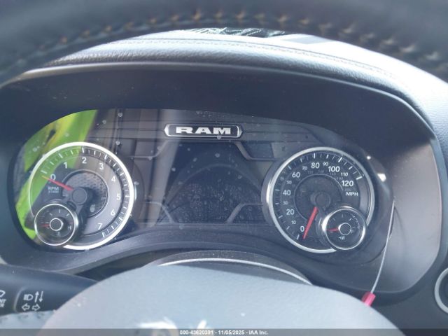 Ram 1500 Laramie  4x4 5'7 Box Image 12