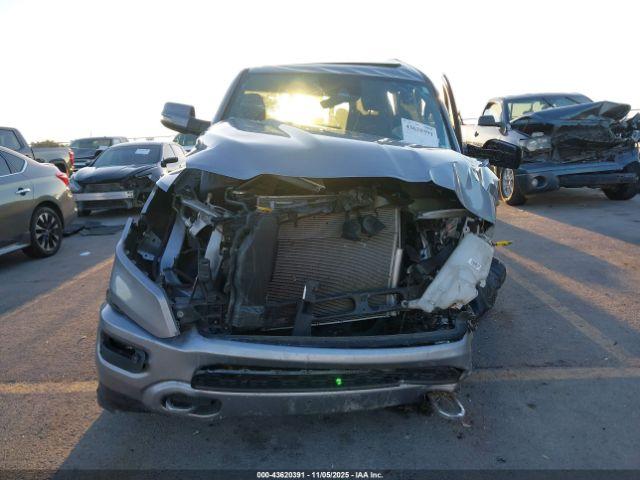 Ram 1500 Laramie  4x4 5'7 Box Image 17