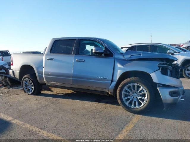 Ram 1500 Laramie  4x4 5'7 Box Image 8