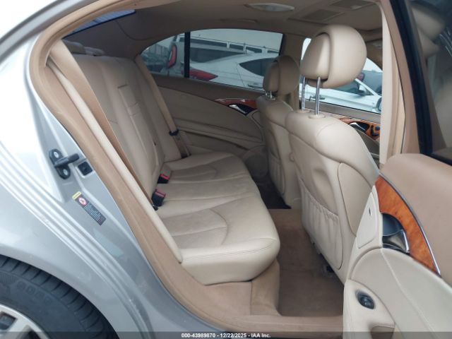 Mercedes-Benz E-Class Image 4