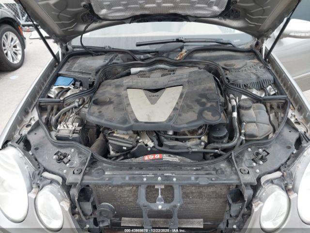 Mercedes-Benz E-Class Image 5