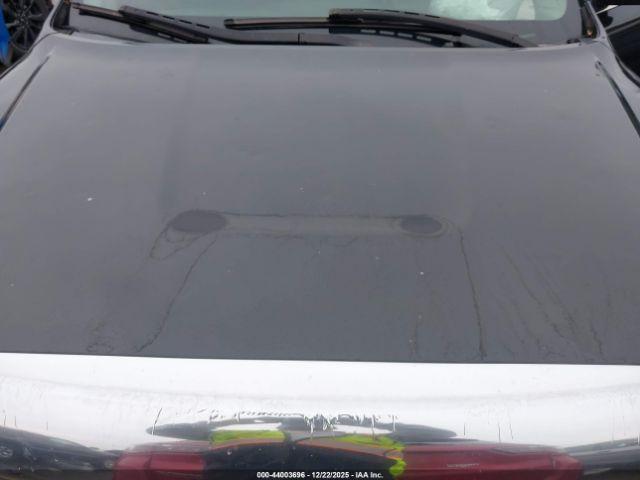 GMC Terrain Denali Image 8