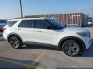 Ford Explorer Xlt Image 2