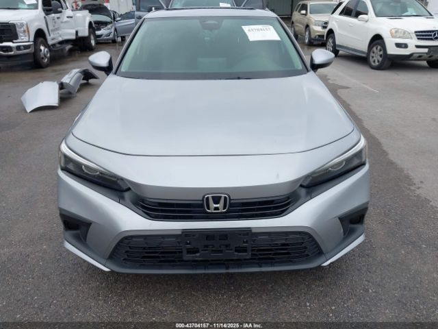 Honda Civic Image 17