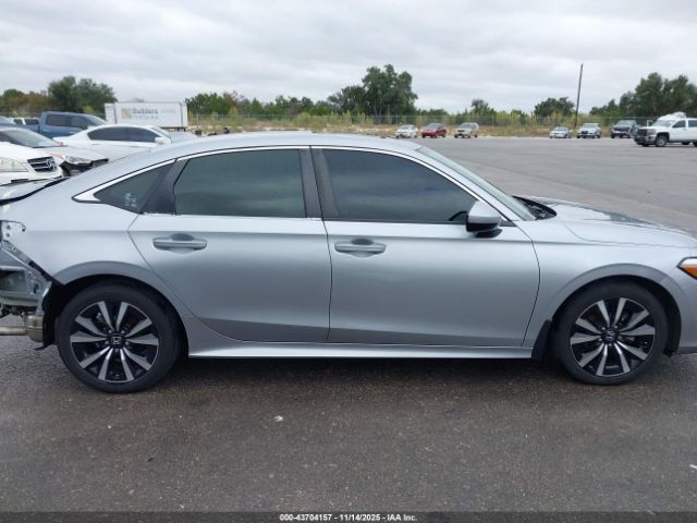 Honda Civic Image 12