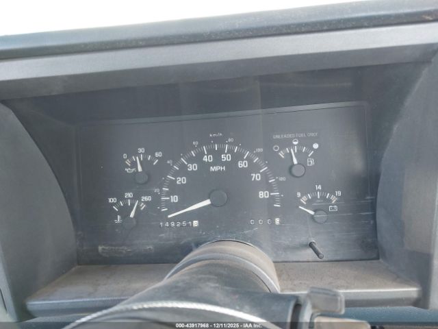 GMC Sierra C3500 Image 7