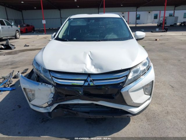 Mitsubishi Eclipse Image 12