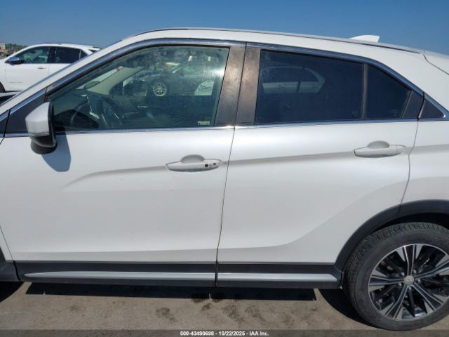 Mitsubishi Eclipse Image 13