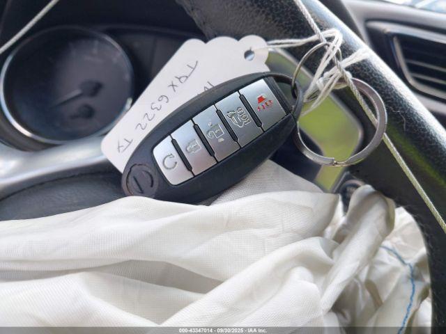 Nissan Rogue Sl Image 4