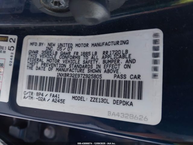 Toyota Corolla Ce Image 8