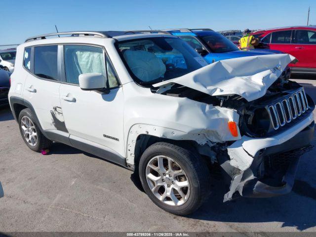 Jeep Renegade Latitude Fwd Image 13