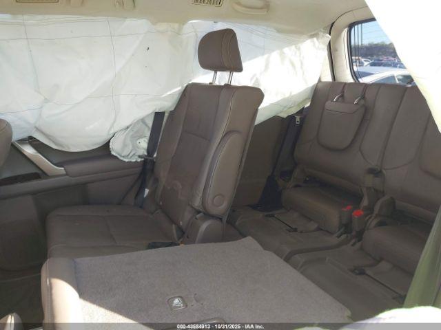 Lexus Gx Premium Image 14