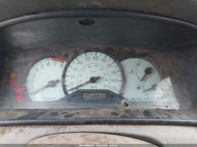 Toyota Corolla Le Image 8