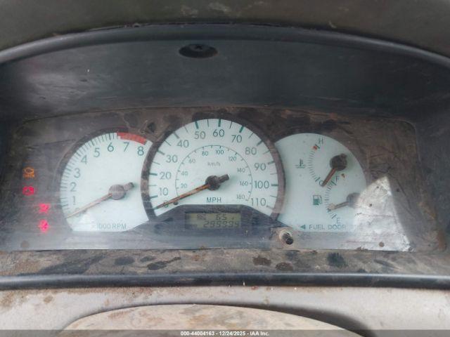 Toyota Corolla Le Image 8