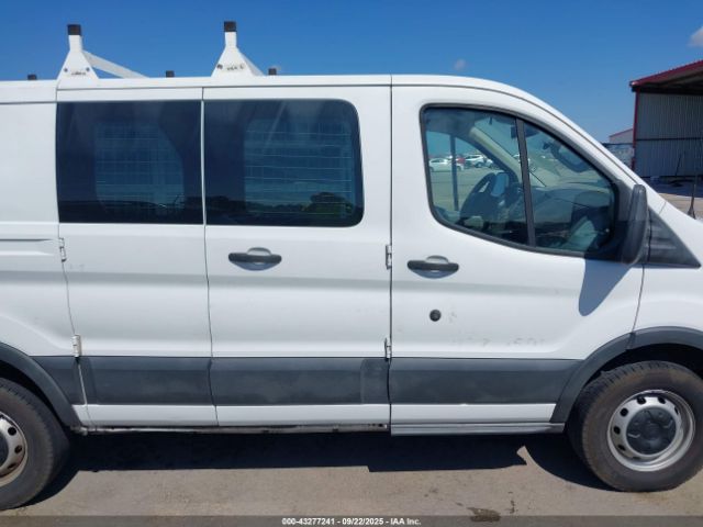 Ford Transit Image 12