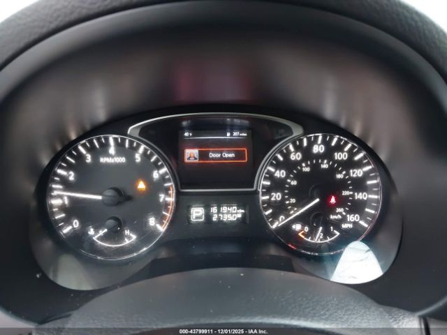 Nissan Altima Image 6