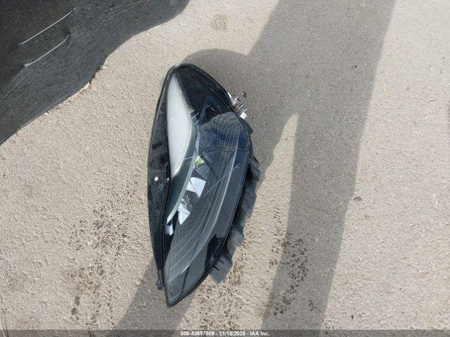 Tesla Model 3 Long Range Dual Motor All-wheel Drive Image 5