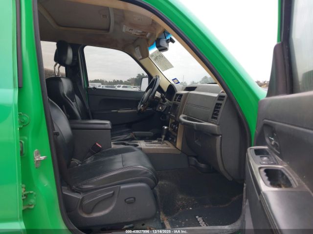 Jeep Liberty Limited Edition Image 9