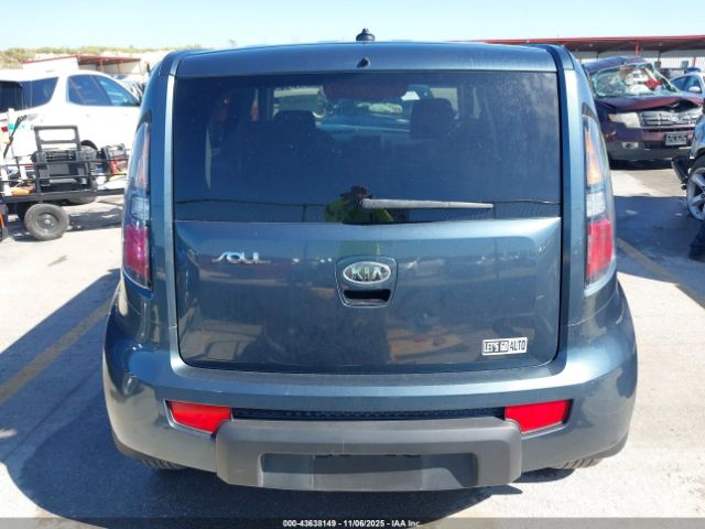 Kia Soul + Image 14