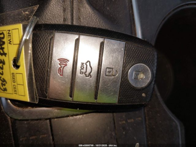 Kia Optima Ex Image 13