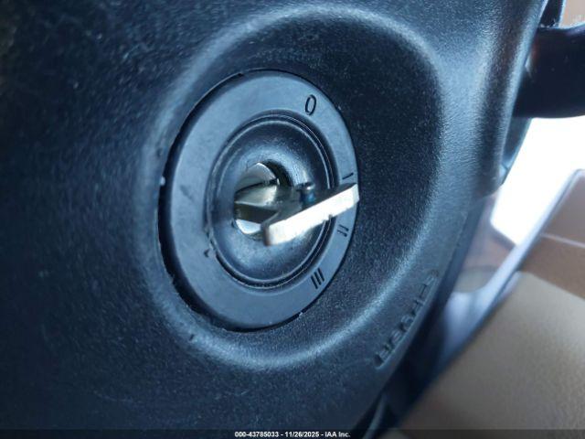 Honda Pilot Lx Image 4