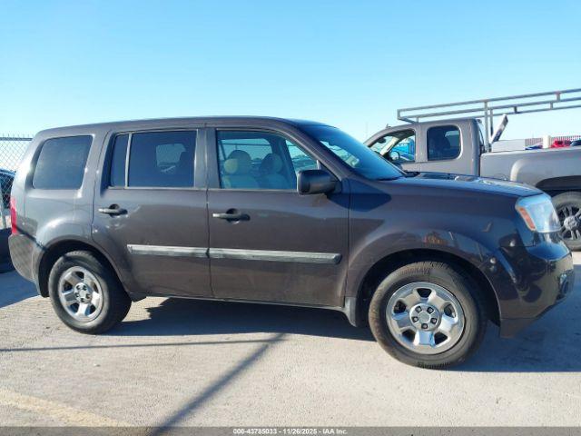 Honda Pilot Lx Image 2