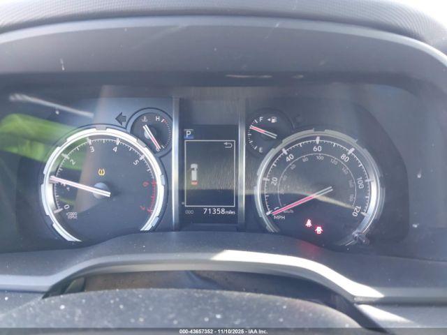 Toyota 4Runner Trd Off Road Image 16