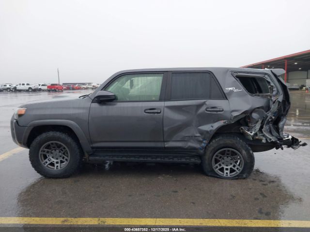 Toyota 4Runner Trd Off Road Image 15