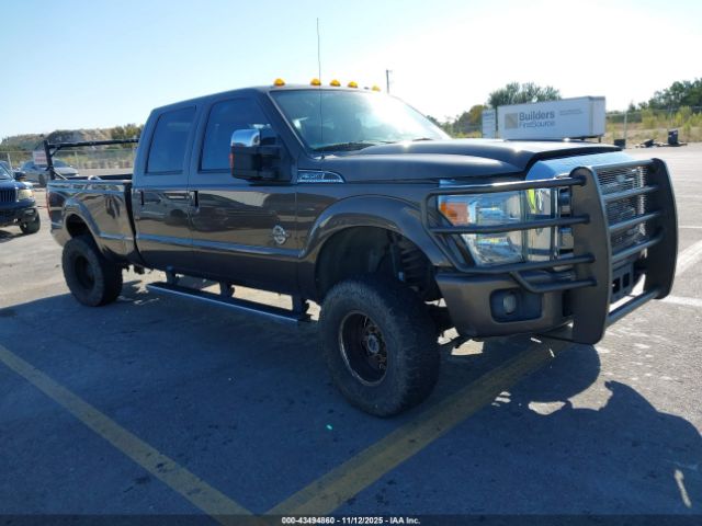 Ford F-350 Lariat Image 1