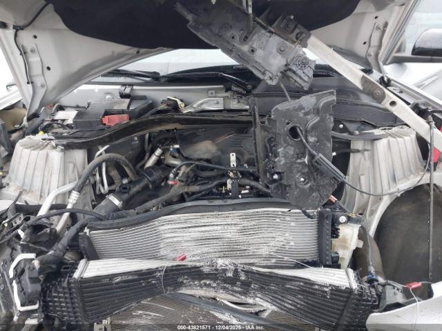 Ford Explorer Limited Image 7