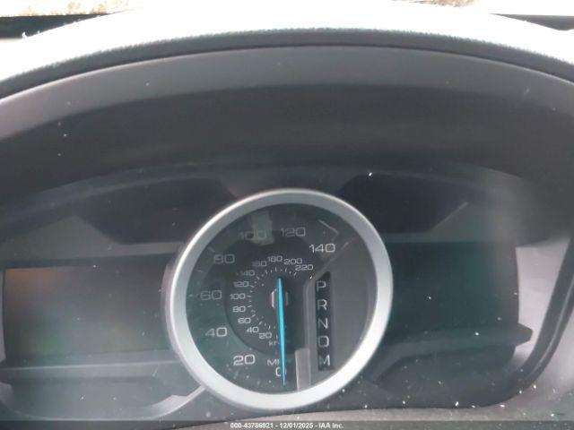 Ford Explorer Xlt Image 10