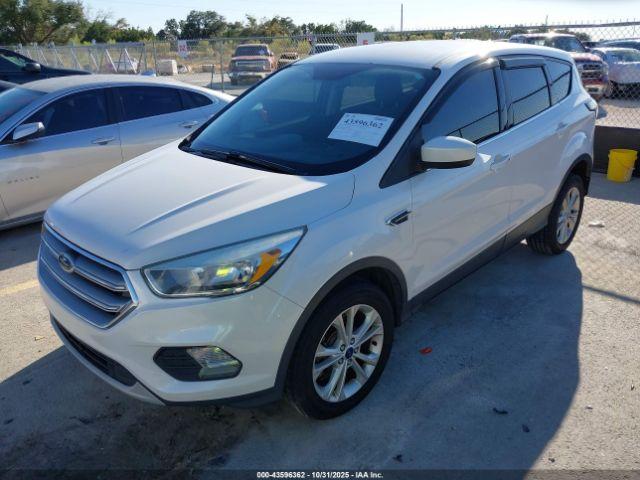 Ford Escape Se Image 2
