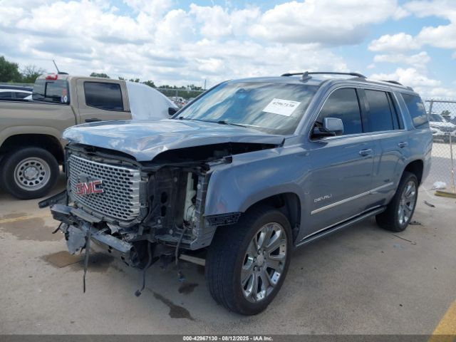 GMC Yukon Denali Image 5