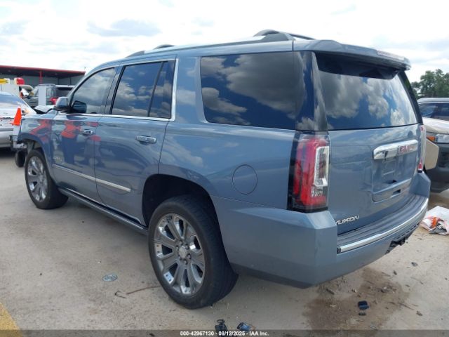 GMC Yukon Denali Image 2