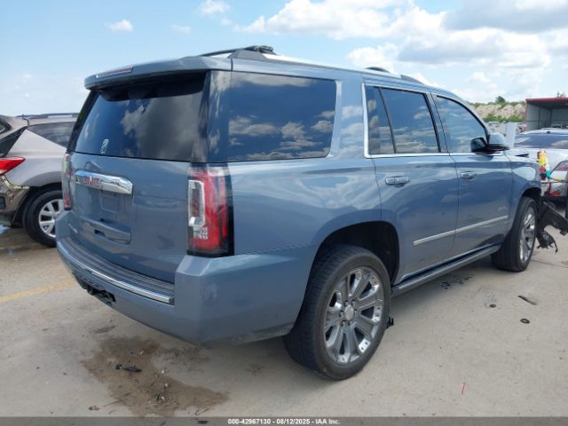 GMC Yukon Denali Image 6