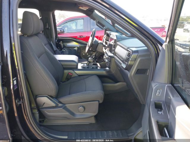 Ford F-150 Xlt Image 12